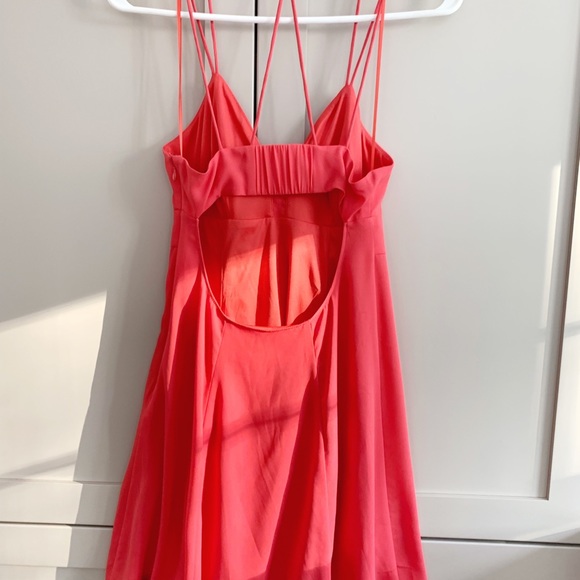 EXPRESS Babydoll Dress in Coral - Picture 4 of 8